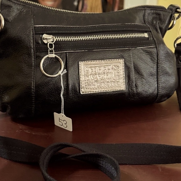 Coach Poppy Black Leather Hobo Crossbody Bag w/ Key Chain & Dust Bag - Picture 1 of 16